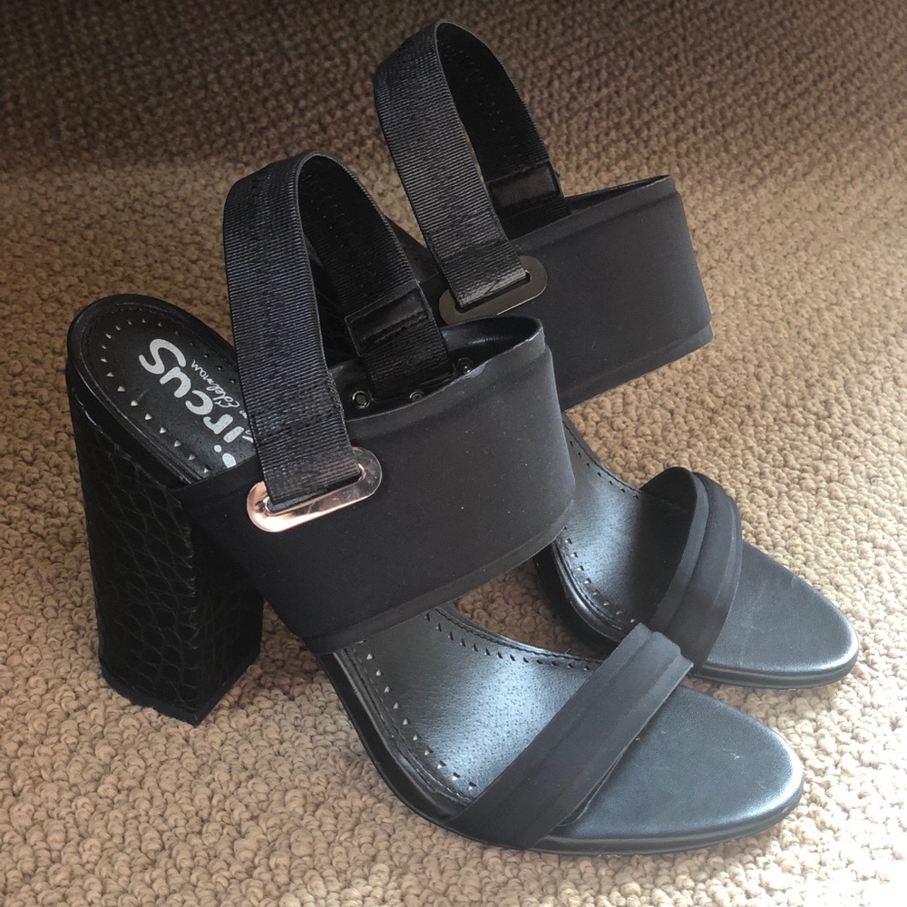 Circus by Sam Edelman Black Heels